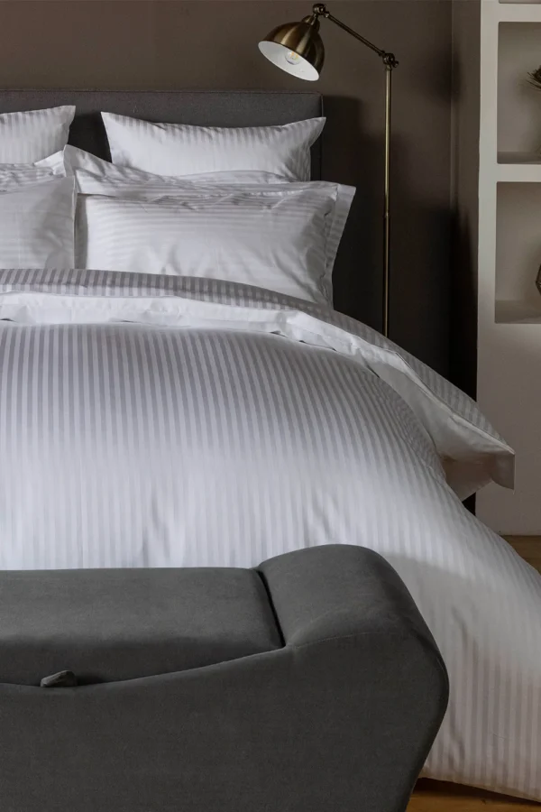 HOTEL SUITE 540TC SATIN STRIPE
