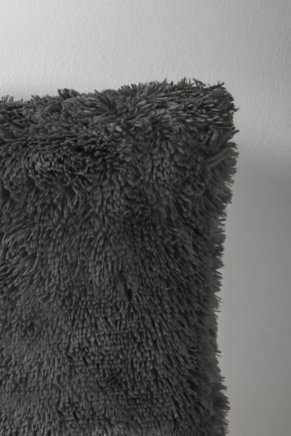 CUDDLY FAUX FUR - Imagen 4