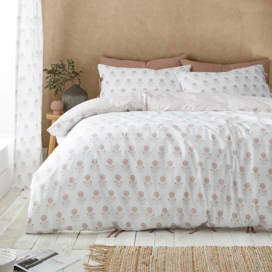 WOODBLOCK FLORAL